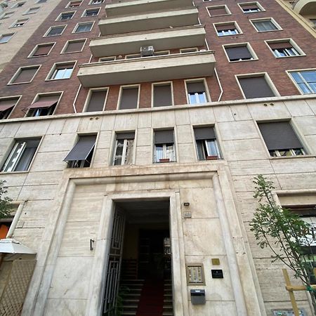 Appartamento Di Simona A Due Passi Da San Pietro Рим Екстериор снимка